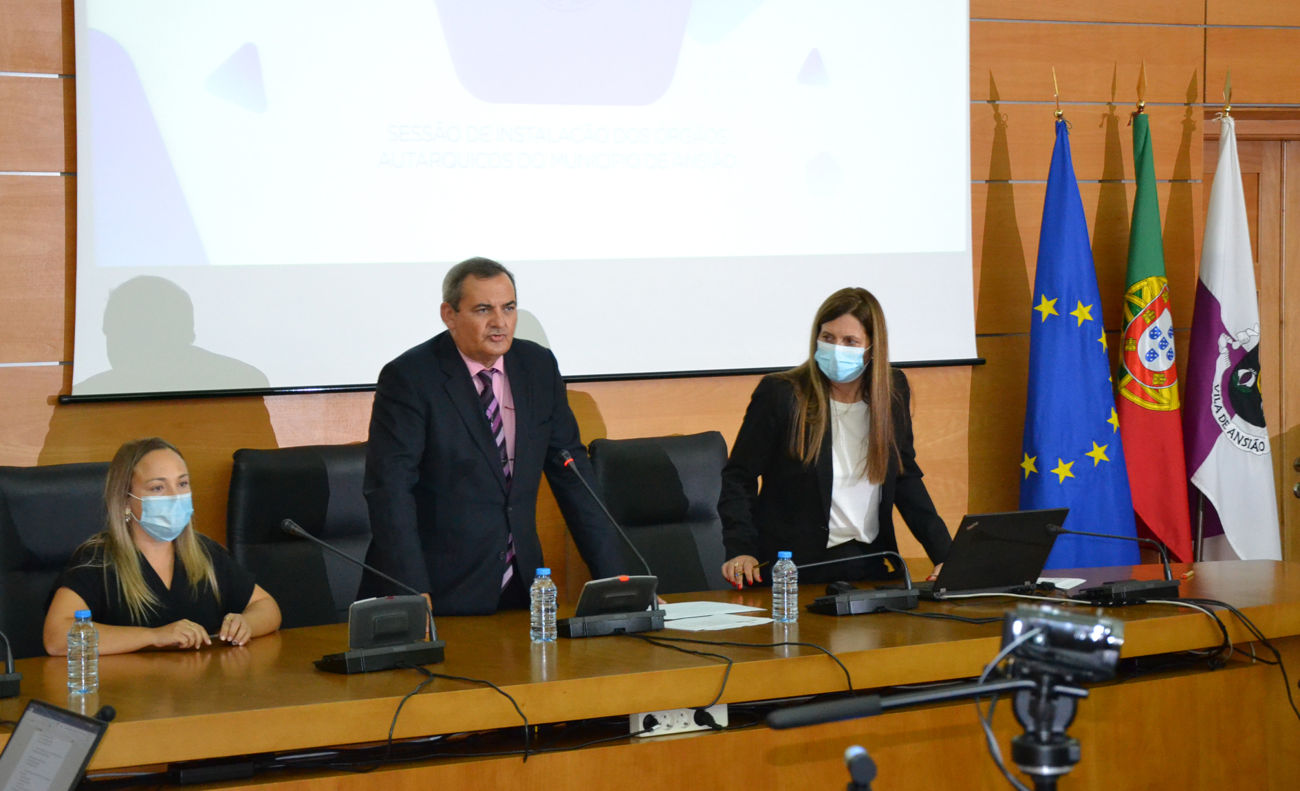 José Miguel Medeiros eleito pelos deputados para Presidente da Assembleia