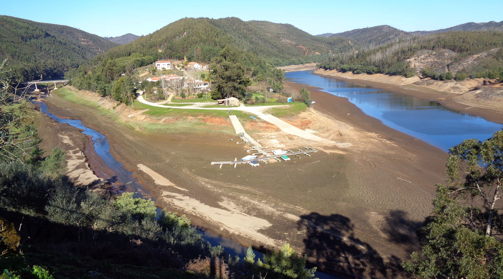 Nível da água na albufeira de Castelo de Bode causa preocupação