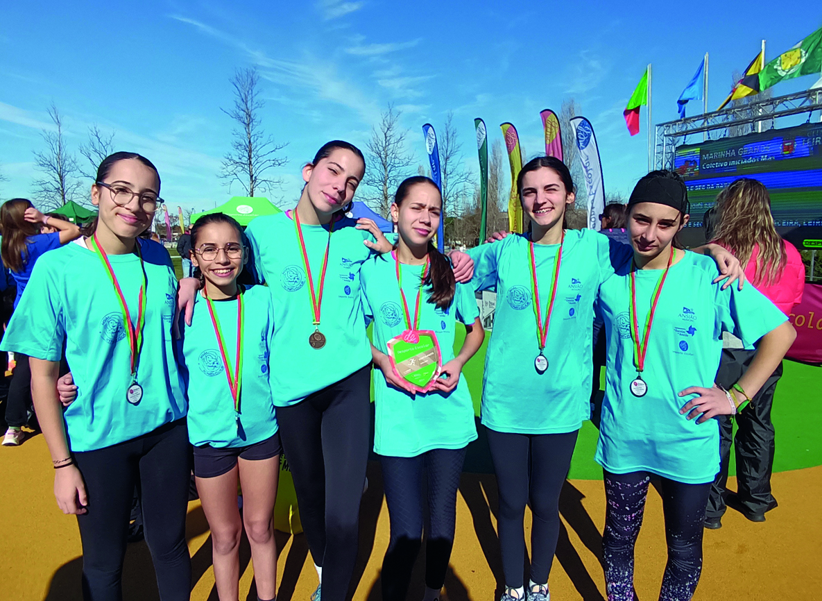 Equipa do Agrupamento de Ansião em 3.ºlugar no Corta-Mato do Desporto Escolar