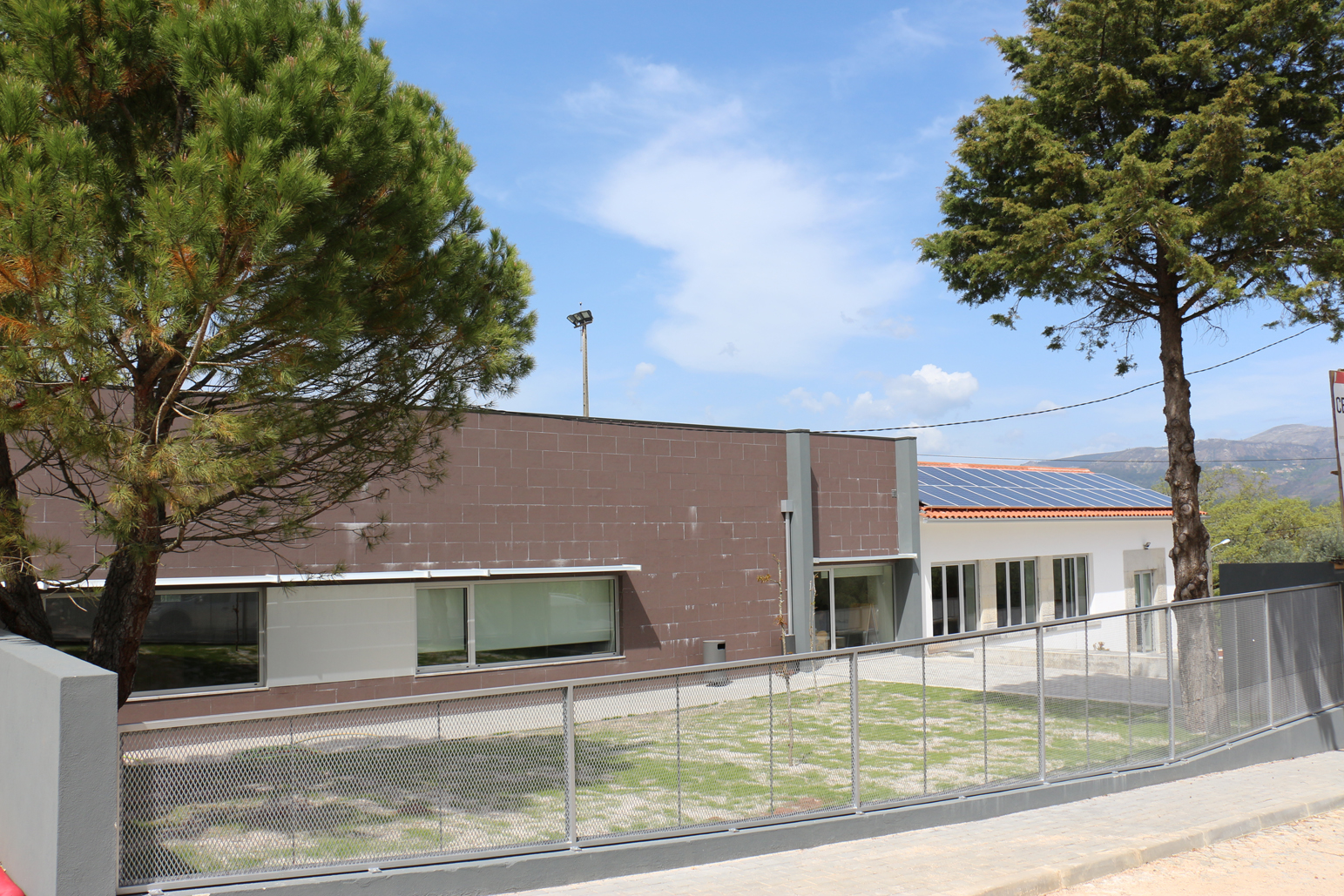 Escola da Cumeeira vai ser ampliada e requalificada